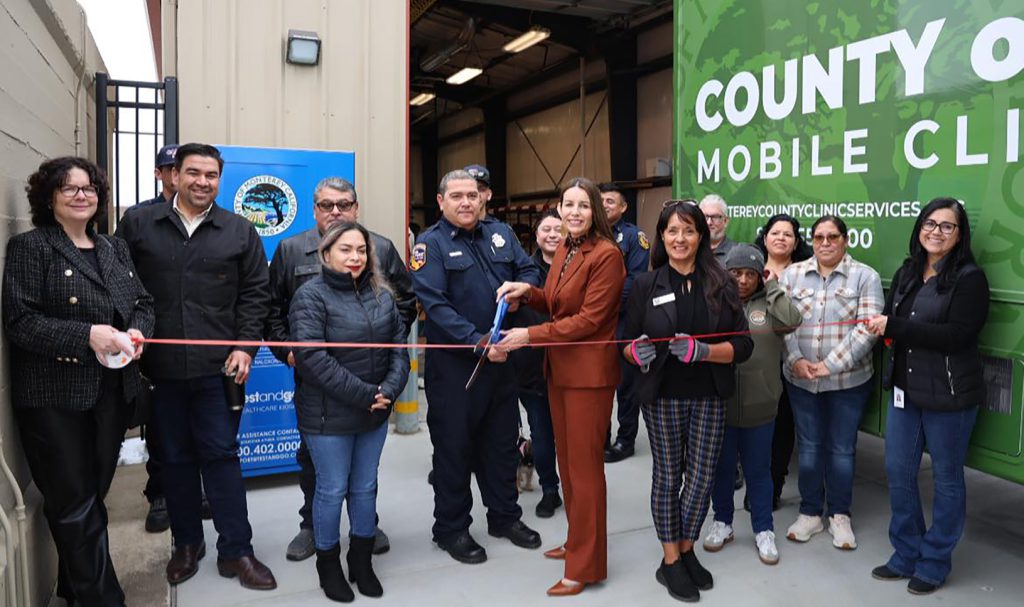 Officials cut ribbon for new kiosk