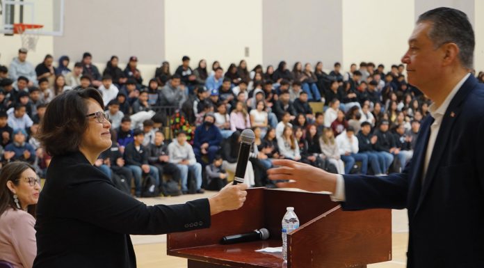 Avanza brings higher education message to Salinas Valley schools Avanza Network school assembly