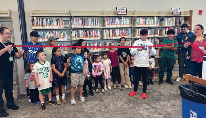 Gonzales Library ribbon cutting
