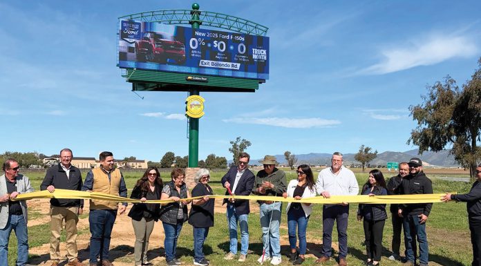 Gonzales unveils first digital billboard on Highway 101 Gonzales billboard