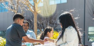 Hundreds of laptops distributed to Salinas Valley students, families Laptops distribution