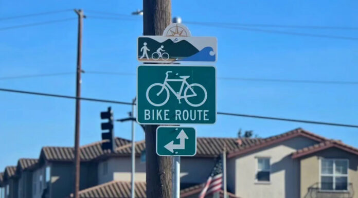New signs encourage biking, walking throughout Monterey County New wayfinding sign