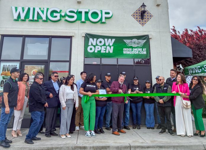 Wingstop grand opening in Soledad
