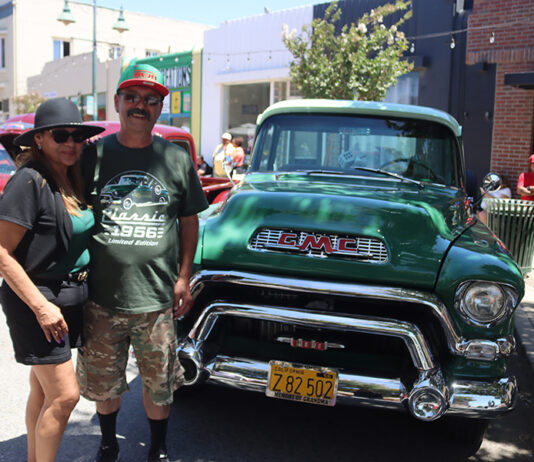 Gonzales Car Show draws more than 100 vehicles downtown Gonzales Car Show