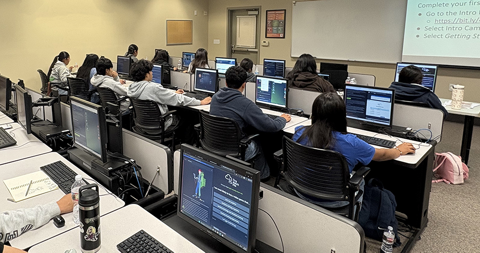 Hartnell STEM students