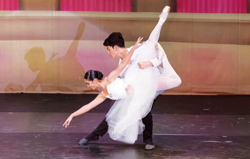 Monterey County Dance Theatre ballet dancers