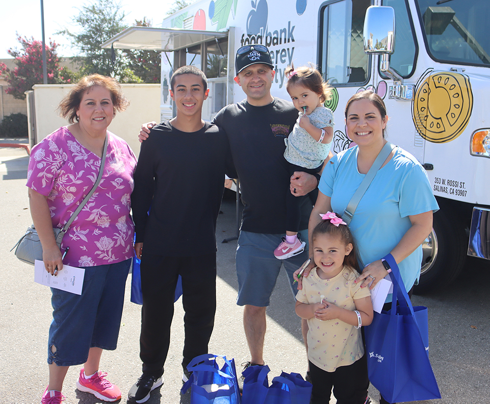 Family at Salinas Valley Health flu clinic