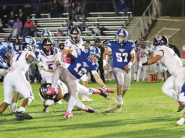 Football | Greenfield and King City lead divisions King City vs Soledad football